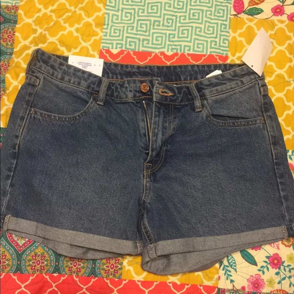 Light wash vintage denim shorts
